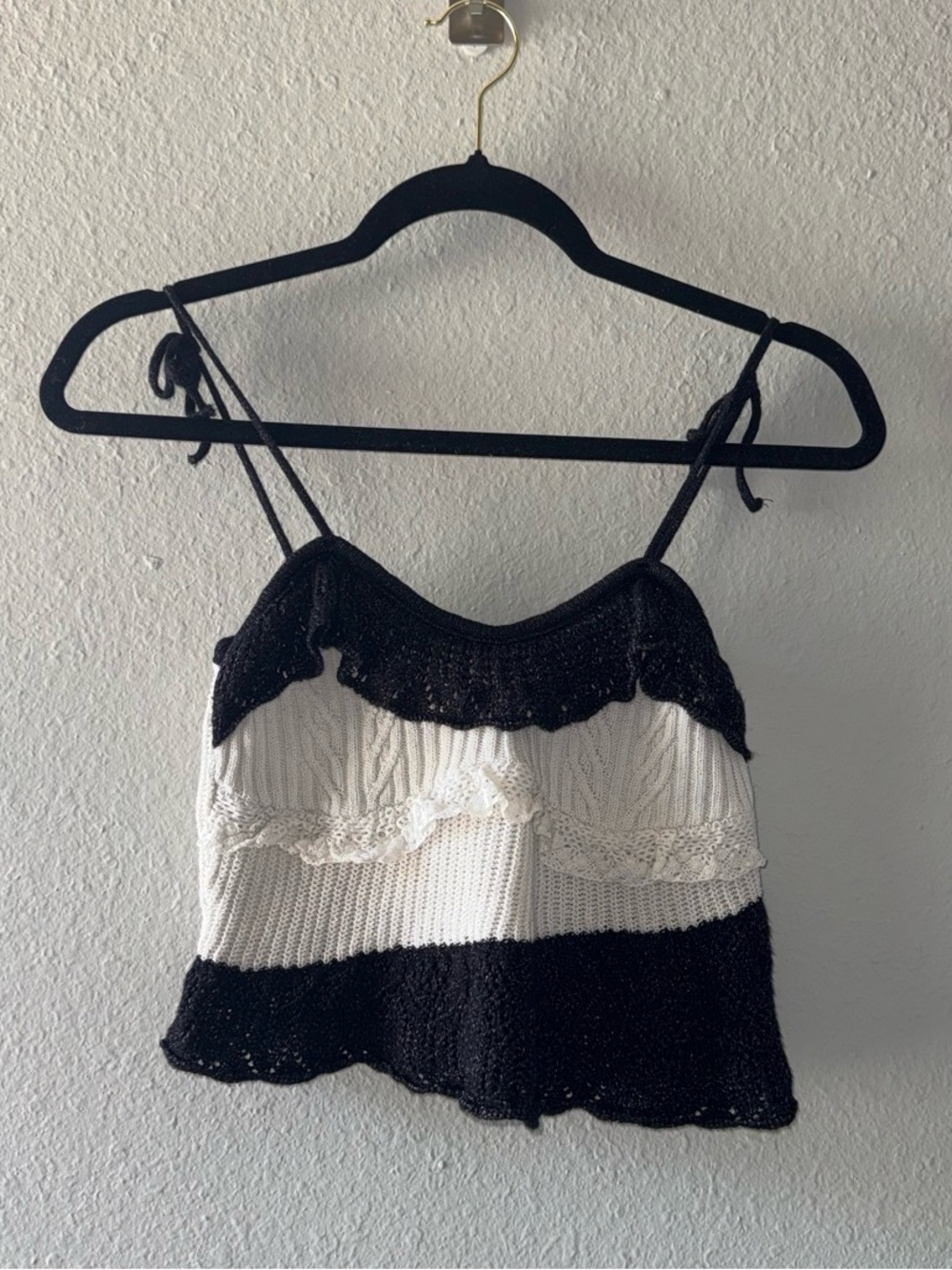 Zara Black and White Knit Ruffle Cami